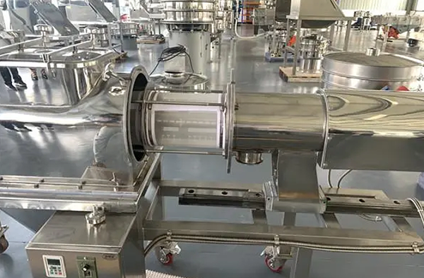 17yy经典小游戏
厂区内各类筛分机器展示