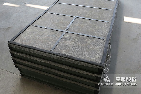 矿用直线筛细节