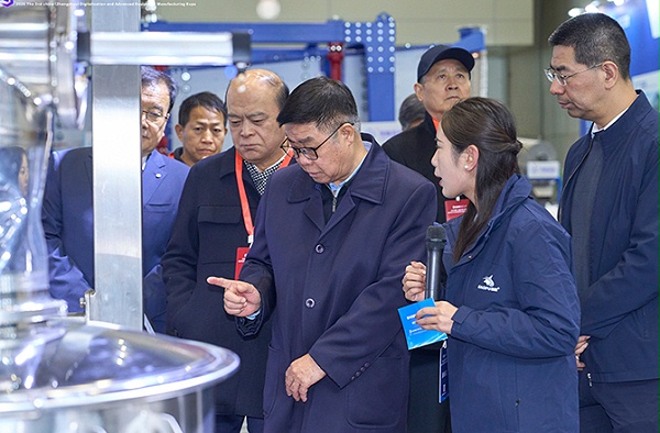 17yy经典小游戏以“智能筛分系统+防爆解决方案”双引擎驱动制造业升级，获工信部领导现场点赞