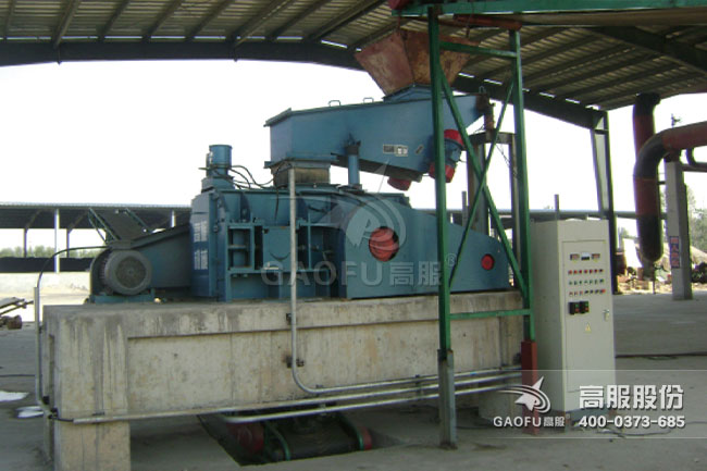 两齿辊破碎机客户现场