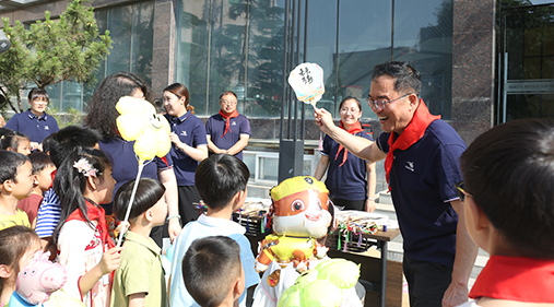 “童心同行，快乐六一” —— 17yy经典小游戏
公司成功举办六一儿童节活动