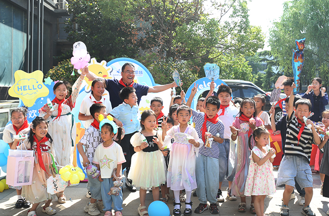“童心同行，快乐六一” —— 17yy经典小游戏
公司成功举办六一儿童节活动