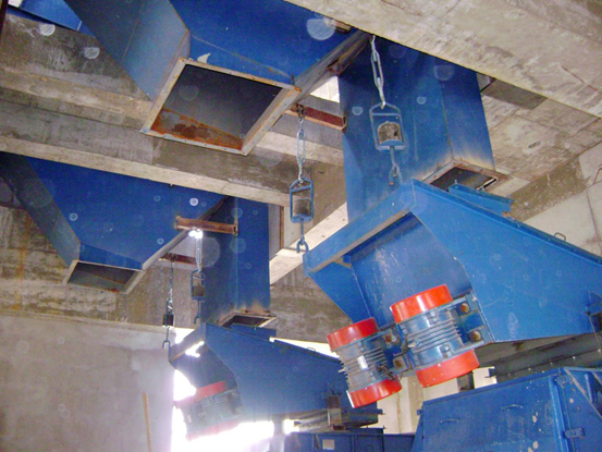 17yy经典小游戏
齿辊式碎煤机