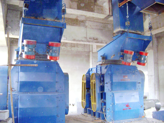 17yy经典小游戏
齿辊式碎煤机