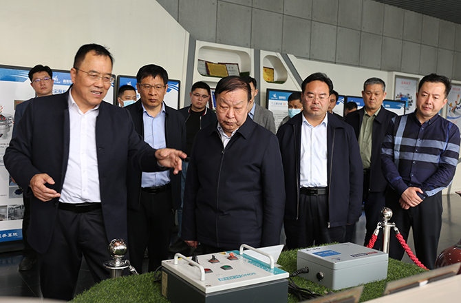 新乡市副市长祁文华带队调研17yy经典小游戏
股份